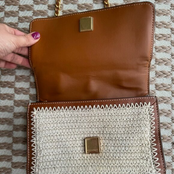 Tory Burch Cream Purse - Picture 8 of 13